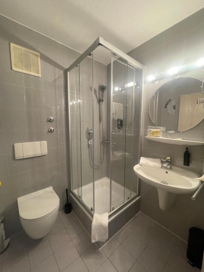 Krystall Hotel Filderstadt Luaran gambar